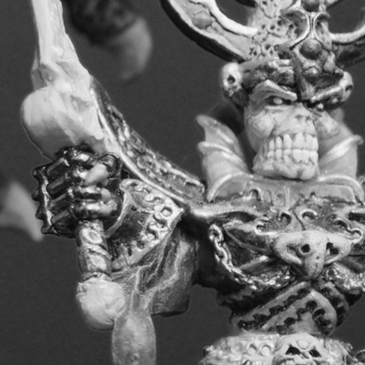 Minatures_Detail1_BRAW_red_channel.jpg