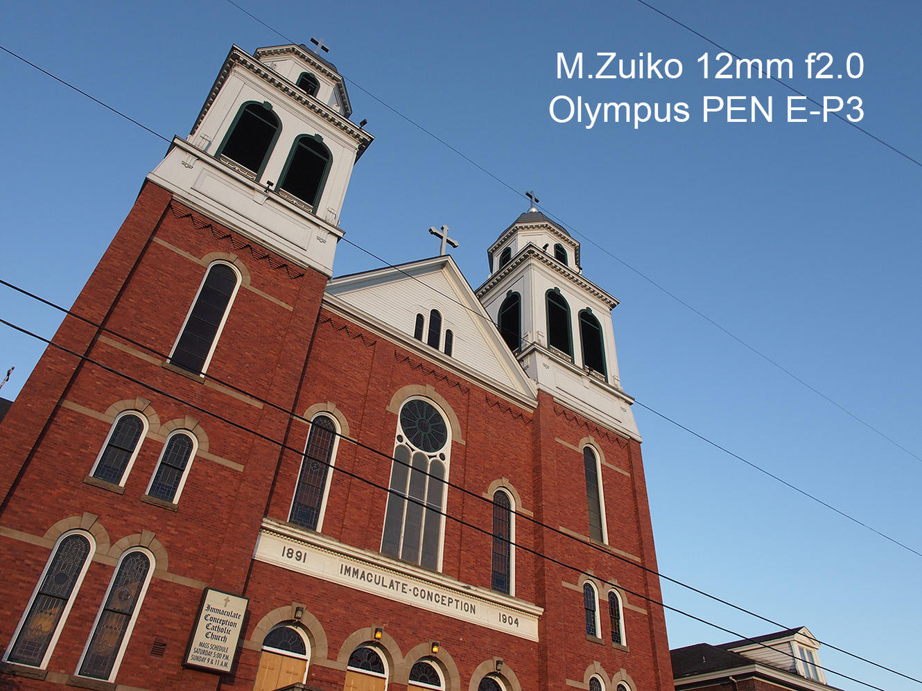 M.Zuiko-12mm-f2.0-Olympus-PEN-E-P3.jpg