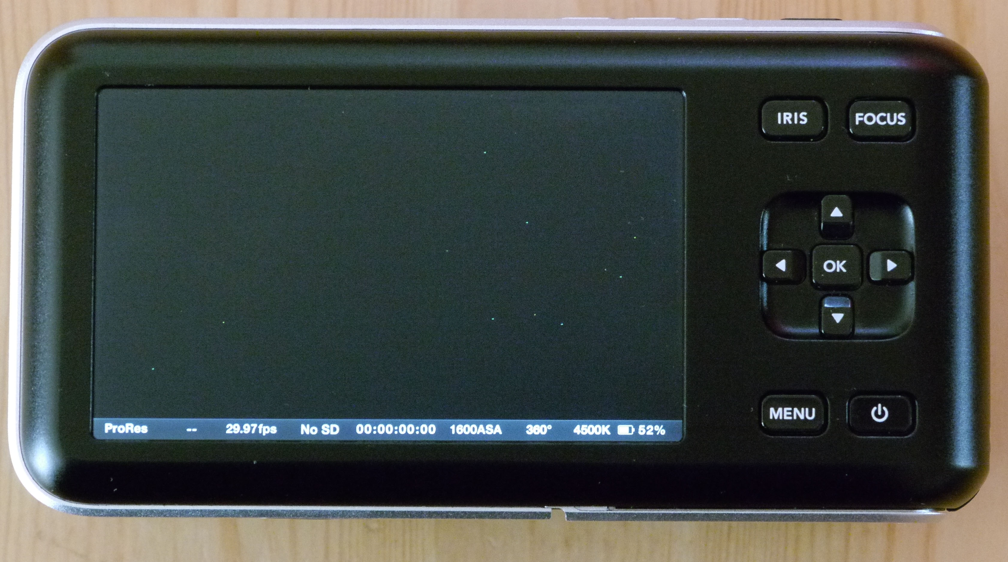 bmpcc_hot_pixels_zoomed.jpg